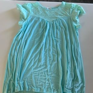 Maternity top size Large